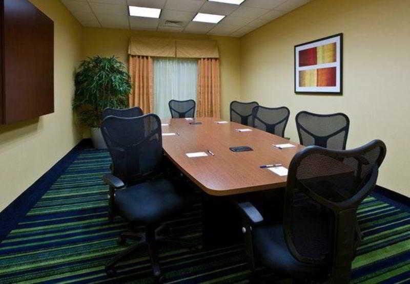 Fairfield Inn & Suites Wilmington Wrightsville Beach Зручності фото