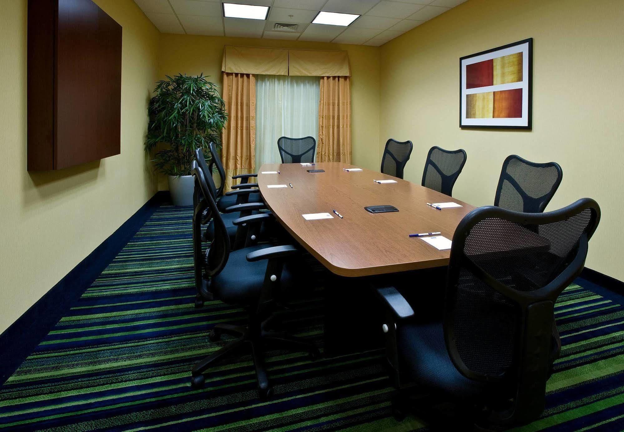 Fairfield Inn & Suites Wilmington Wrightsville Beach Екстер'єр фото