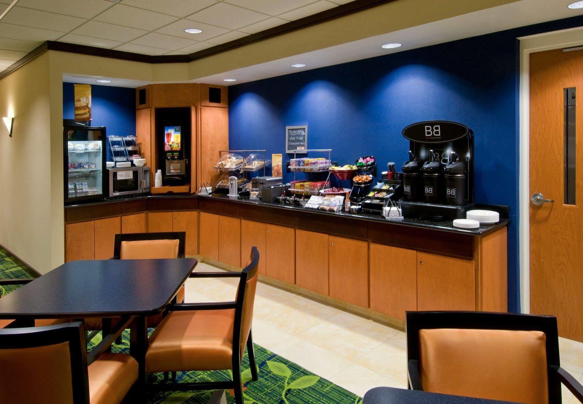 Fairfield Inn & Suites Wilmington Wrightsville Beach Екстер'єр фото