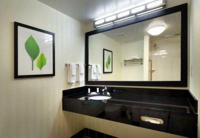 Fairfield Inn & Suites Wilmington Wrightsville Beach Екстер'єр фото